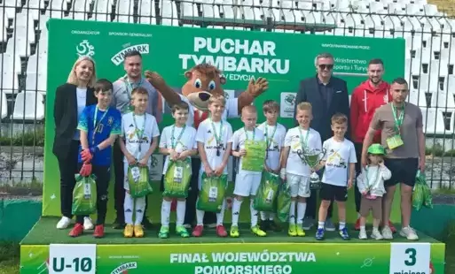 Zdjęcie do Og&oacute;lnopolski turniej piłki nożnej &bdquo; Z podw&oacute;rka na stadion o Puchar Tymbarku&rdquo;