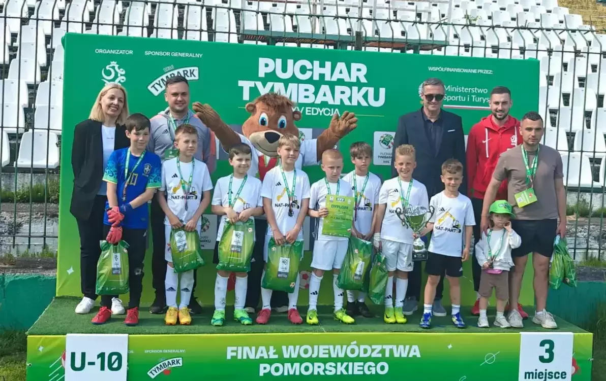 Zdjęcie do Og&oacute;lnopolski turniej piłki nożnej &bdquo; Z podw&oacute;rka na stadion...